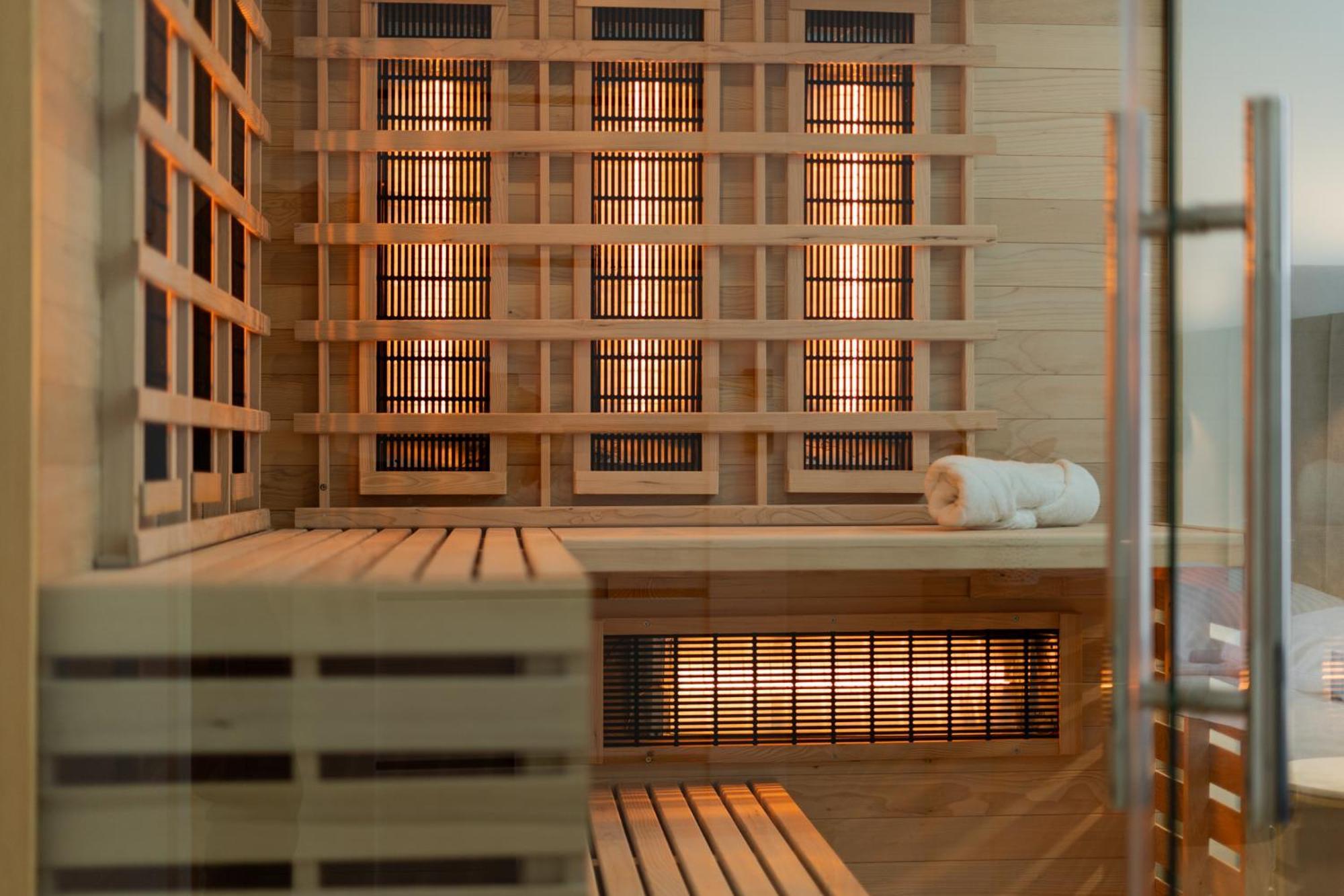 Spa Bedrooms With Sauna&Bath And Free Parking 克拉科夫 外观 照片