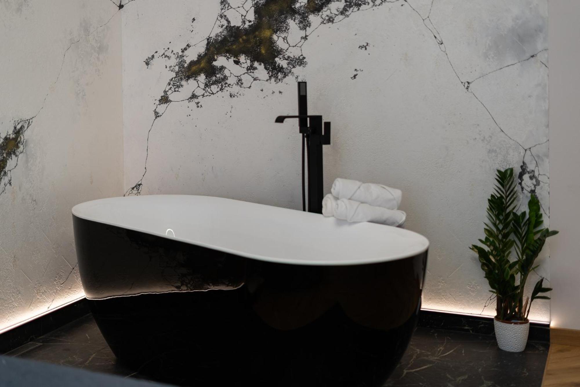 Spa Bedrooms With Sauna&Bath And Free Parking 克拉科夫 外观 照片